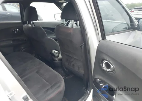 2015 Nissan Juke Nismo/S/Sl/Sv z USA, uszkodzony, nr VIN JN8AF5MV0FT563485